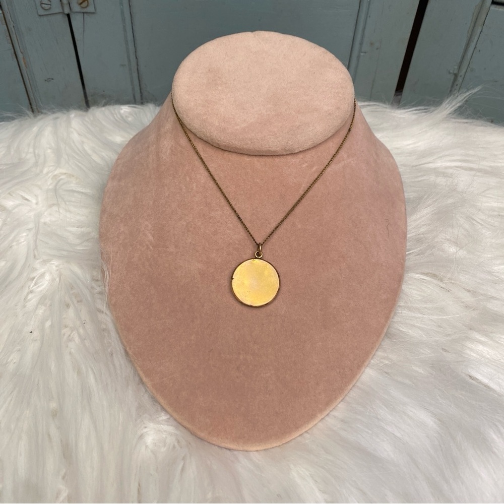 Antique C & QR Gold Tone 1" Locket on 14" Gold Tone Chain Necklace